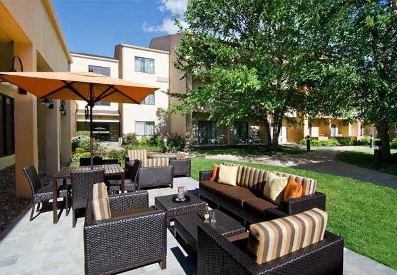 Courtyard Kansas City Overland Park/Metcalf, South Of College Boulevard Extérieur photo